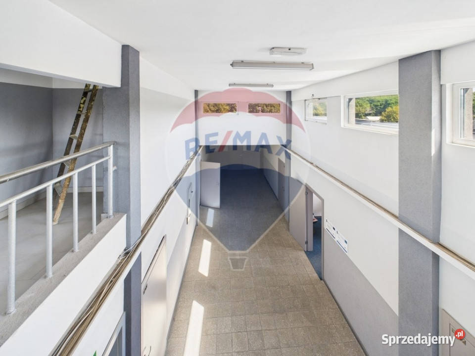 Biuro 416 m z windą i parkingiem Rybnik