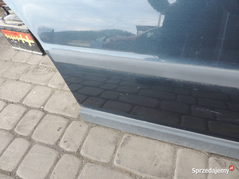 VW PASSAT B5 SEDAN DRZWI PRAWY TYŁ Nowy Sącz