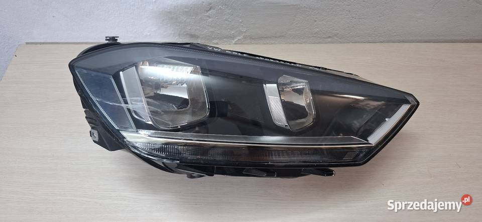Lampa Reflektor VW GOLF Sportsvan Sandomierz sprzedam