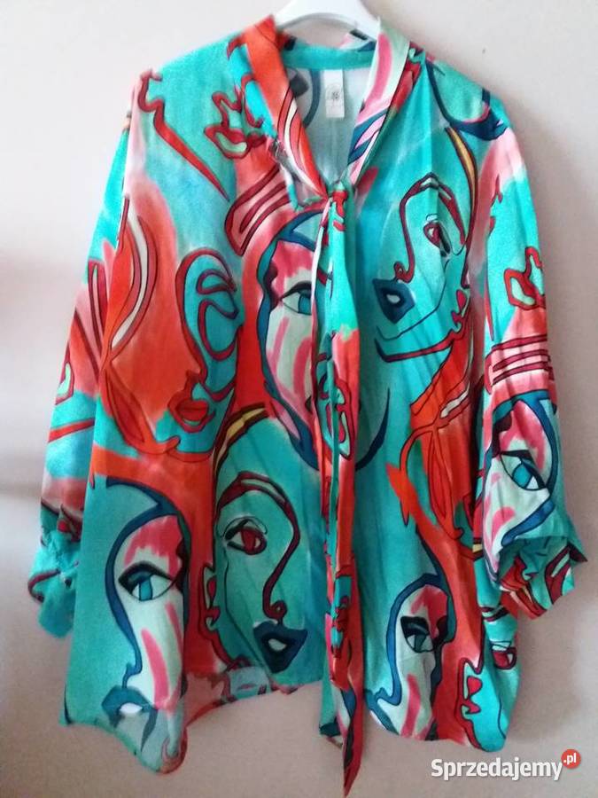 Bluzka z krawatkąkokardą w różne wzory kolory z Białystok