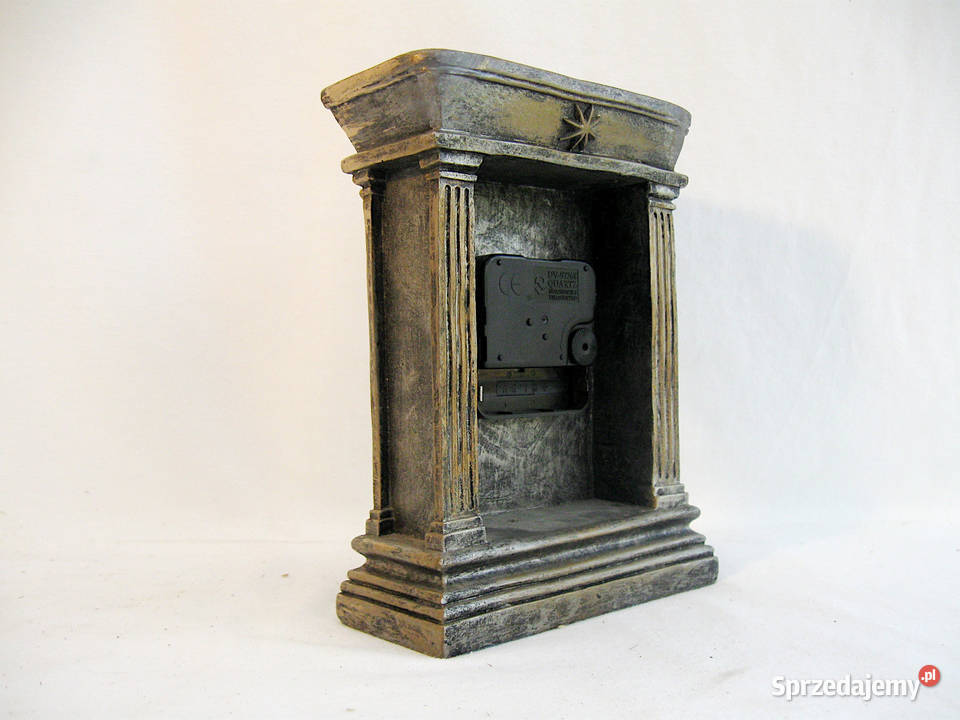 Efektowny zegar kominkowy Szczecinek