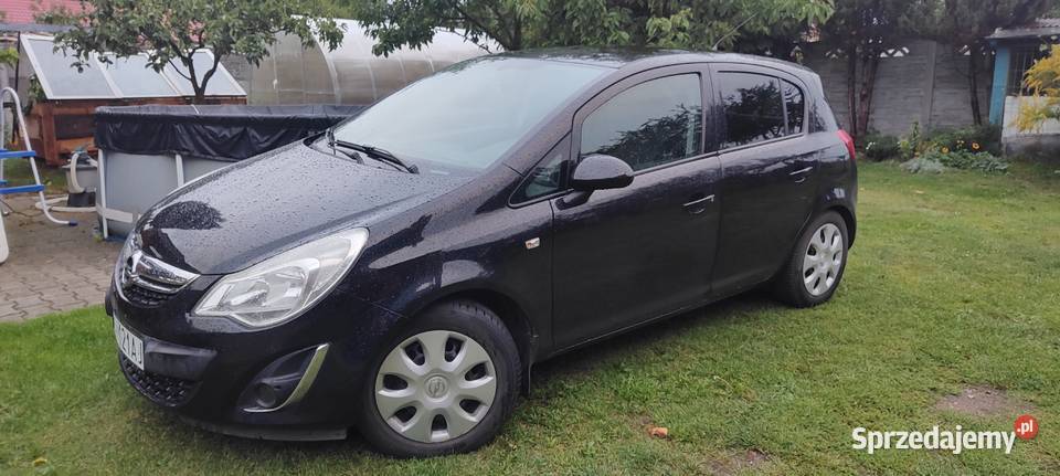 Opel Corsa D 2011 benzyna