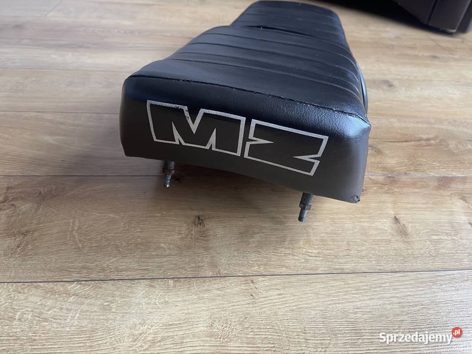 Siedzenie kanapa MZ Etz 125150251 Zapomnianowo