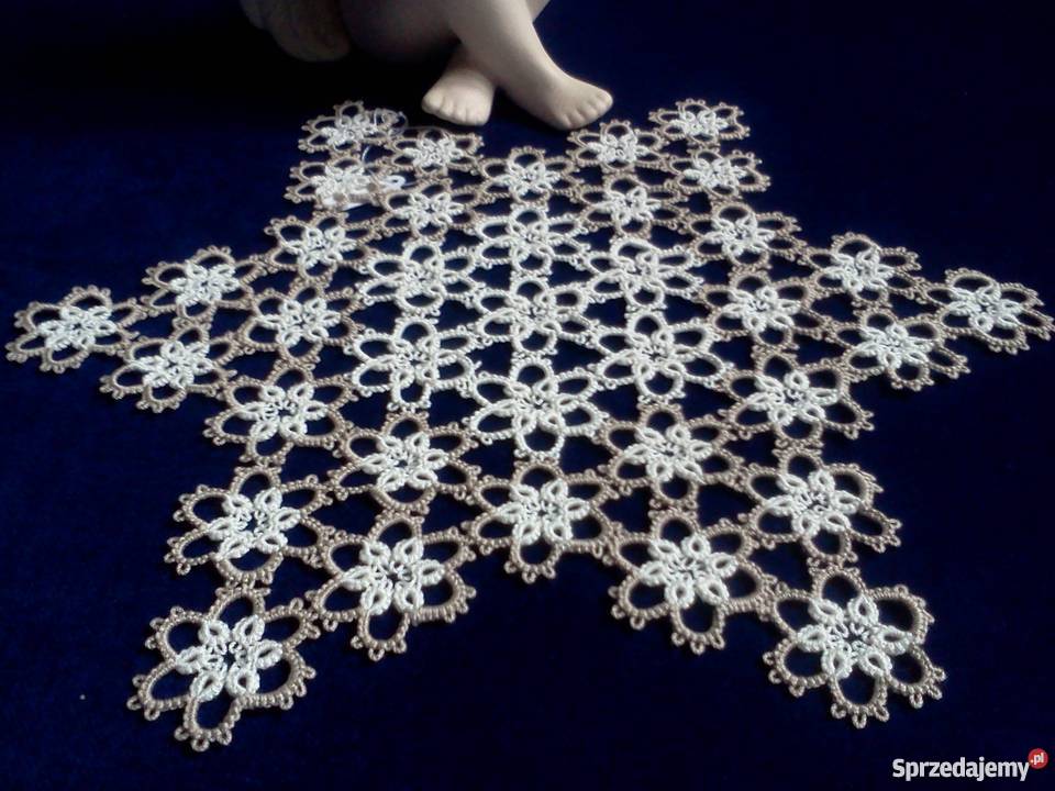 Serwetka frywolitkowa Wiśniowa