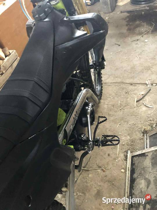 Sprzedam Crossa 125cc 4T Nowe Części Odpala Do uszkodzony Starachowice