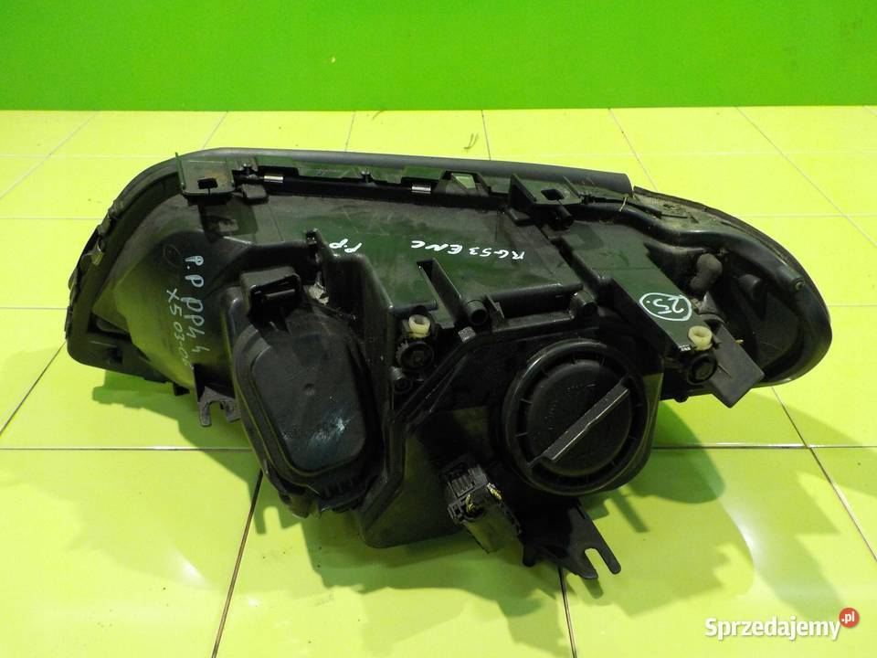 BMW X5 E53 LIFT 04r 5D lampa prawa przod mazowieckie Suków