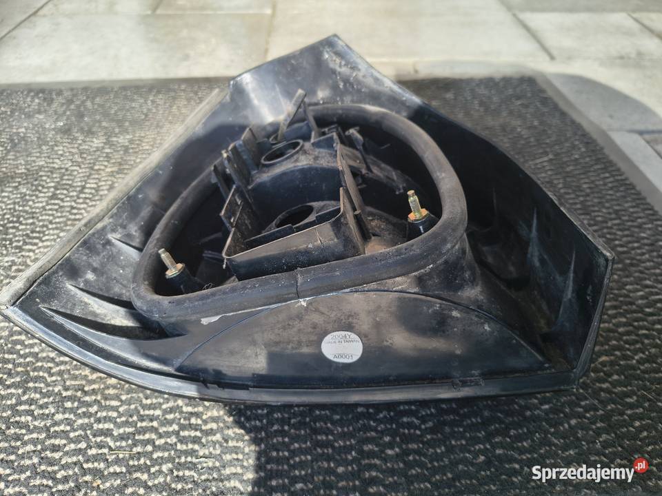 LAMPA TYLNA prawa AUDI A3 8L Rzeszów
