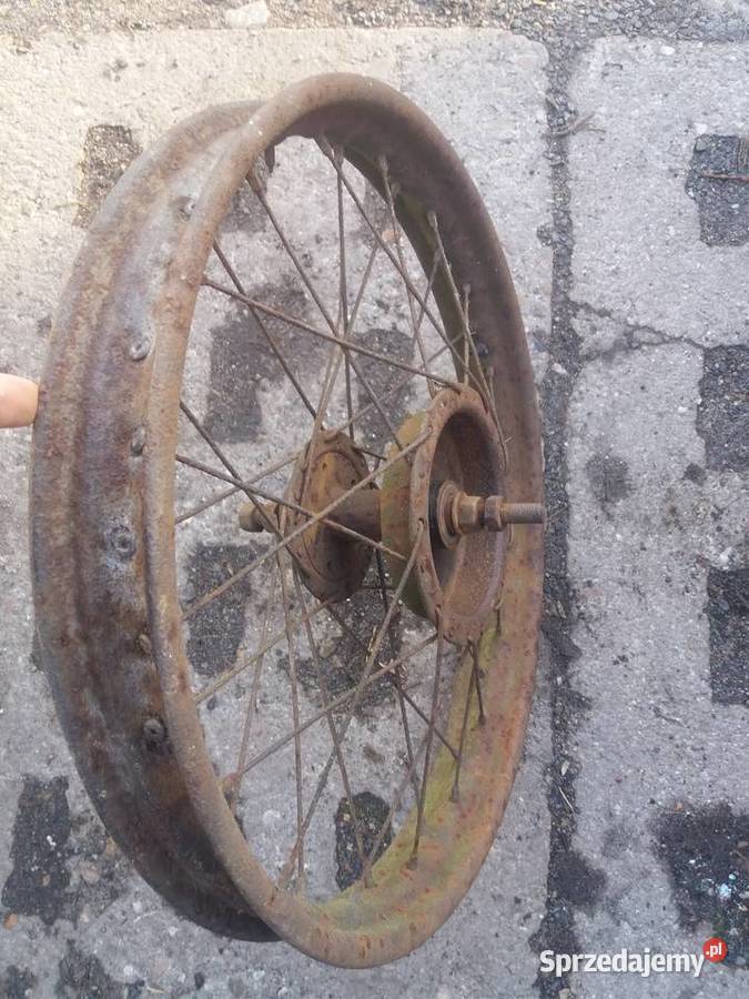 Koło tył moj 130 podkowa perkun shl 98 sokół dkw Lisew