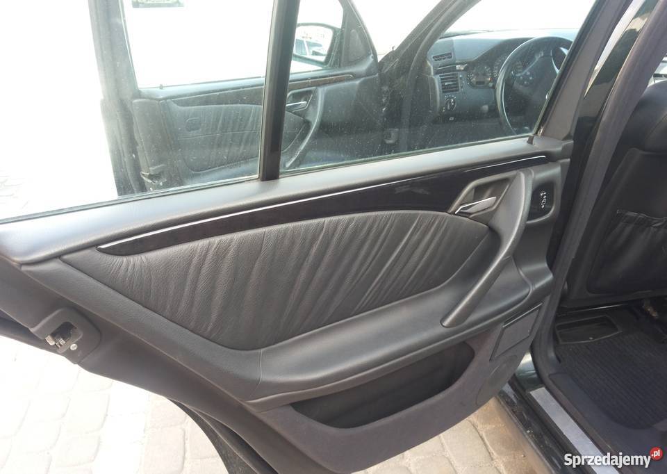 MercedesBenz Klasa E W210 E320 CDI Avantgarde światła przeciwmgłowe Mrągowo