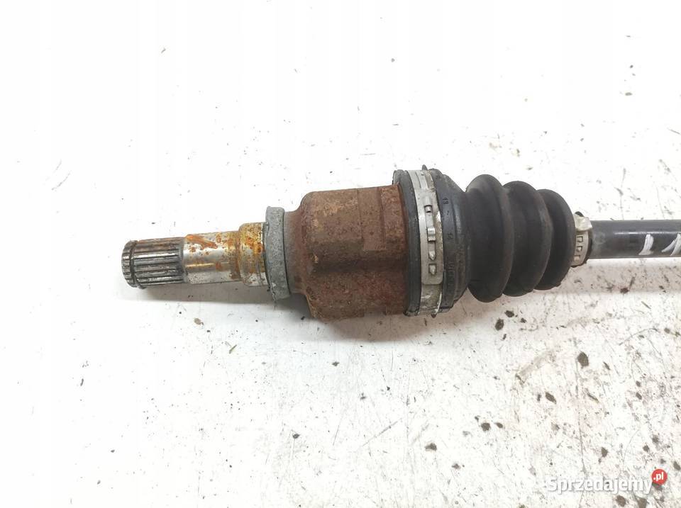 PÓŁOŚ LEWY PRZÓD 13 B 434200D380 Toyota Yaris II