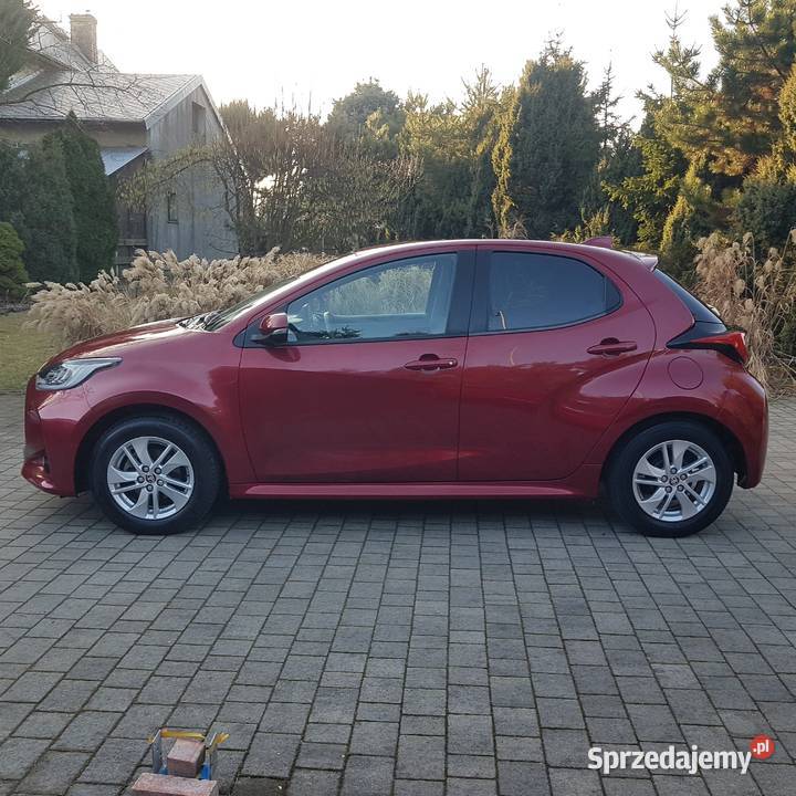 TOYOTA YARIS iv 15 vvtI 125 Wschowa sprzedam
