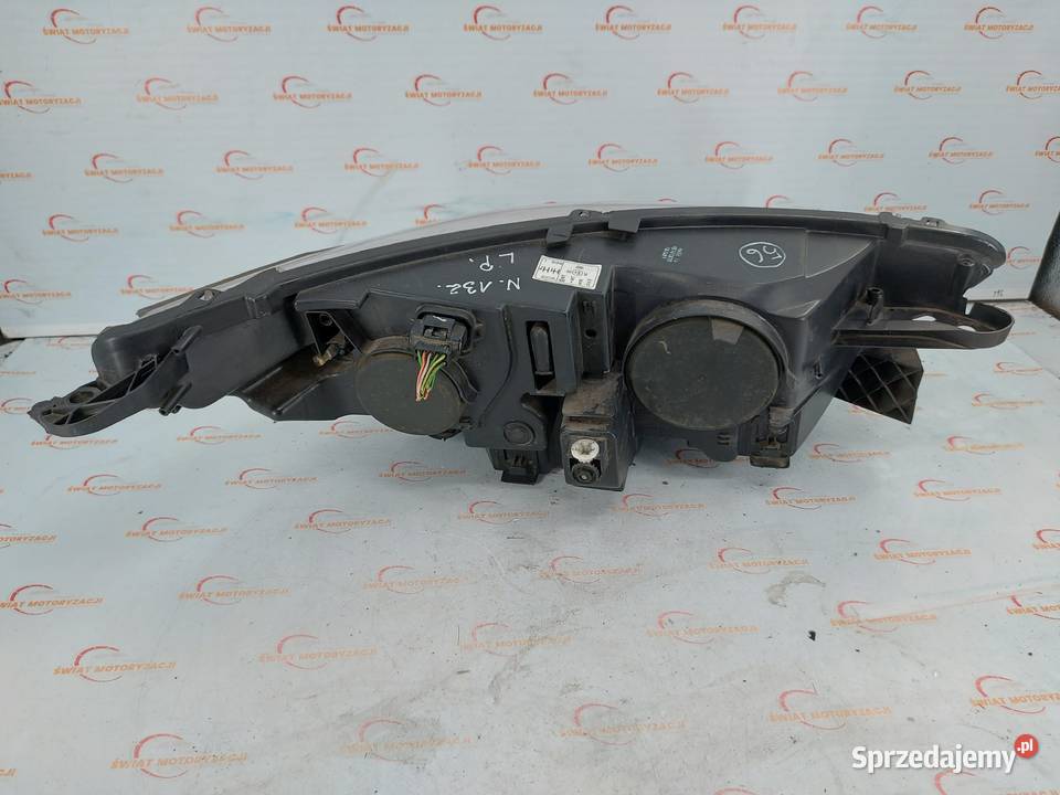 CITROEN DS4 13r lampa lewa przód Kielce