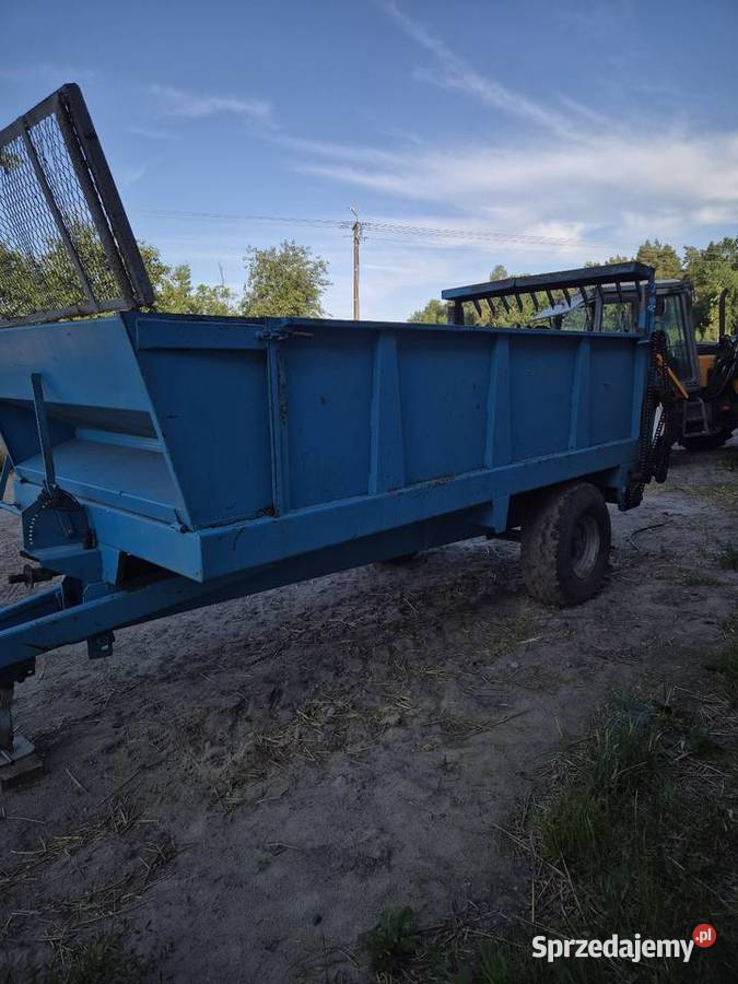 Rozrzutnik 7 ton nieuszkodzony Rozrzutniki obornika Koneck sprzedam