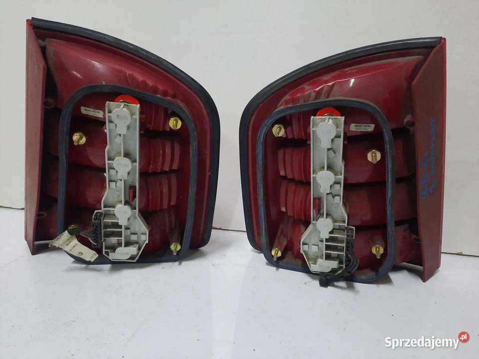 306G SKODA FABIA I KOMBI SEDAN 9908 LAMPA LEWA świętokrzyskie Włoszczowa