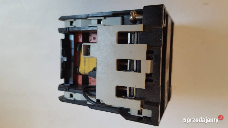 STYCZNIK 3fazowy cewka 220V Części i Akcesoria Warszawa sprzedam