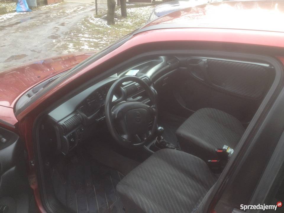 Okazja Opel Astra F 14 z 1997 rSedanSalon Polska Rok produkcji 1997 Astra Marki
