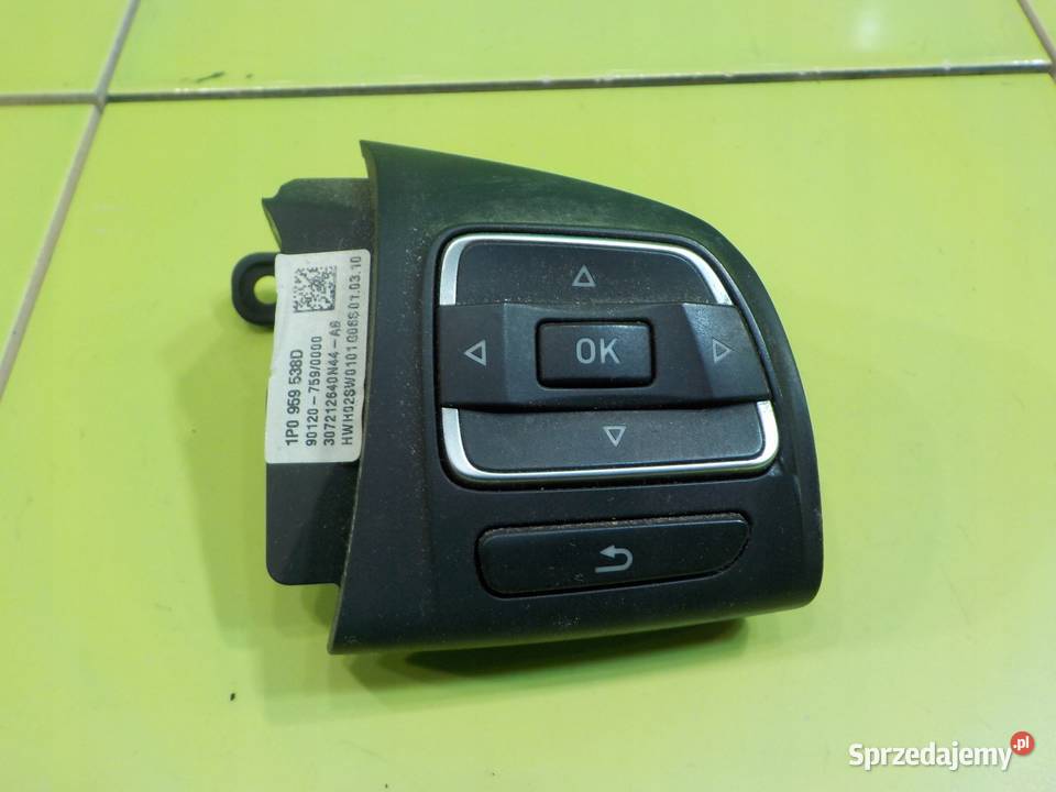 SEAT LEON II LIFT 16 TDI 10r HB 5D przelaczniki Suków