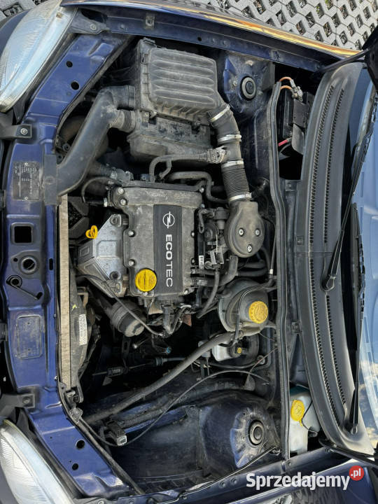 Opel Corsa prawdziwy klasyk samochód 1