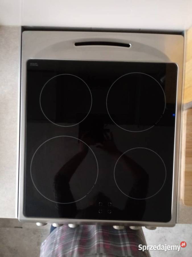 Kuchenka elektryczna z płytą ceramiczną Szczecin