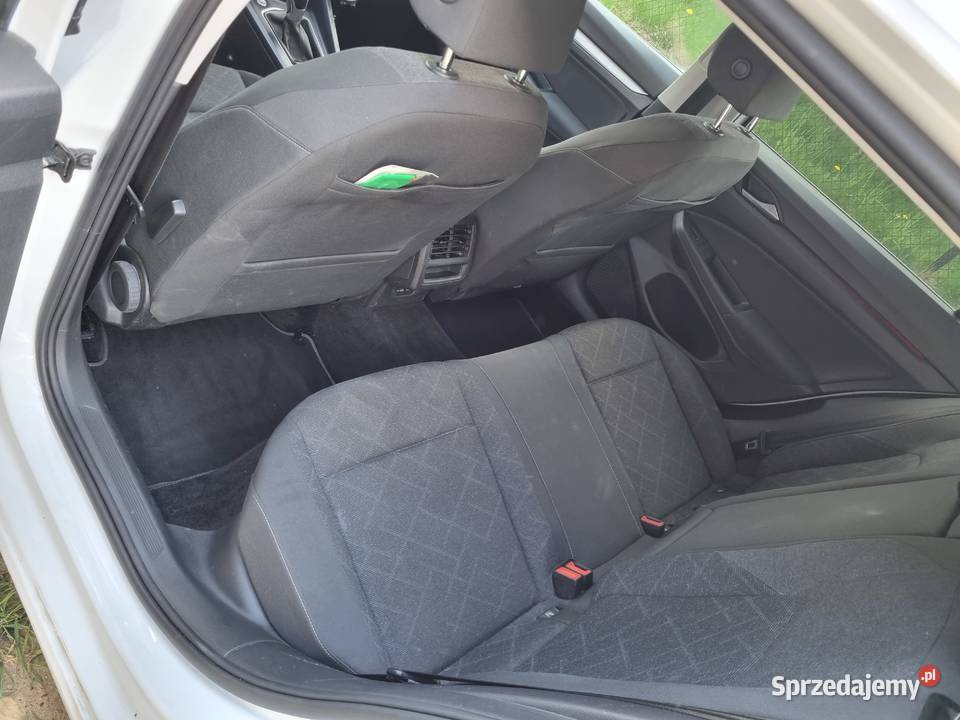 Volkswagen Golf VIII Kombi 2021 20 TDI Salon Łódź