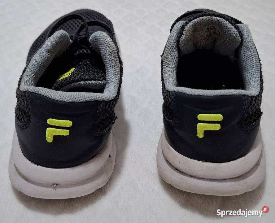 Buty chłopięce sportowe 33 21 Fila Obuwie sprzedam