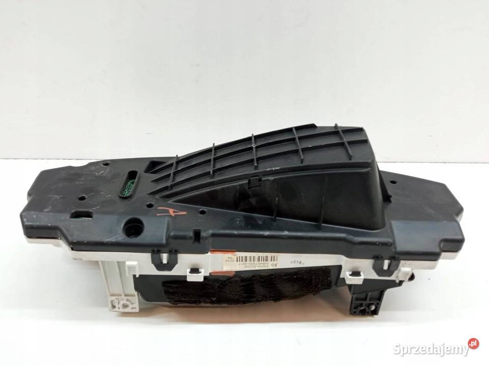 LICZNIK EU 838000DJ00 13 B Toyota Yaris II