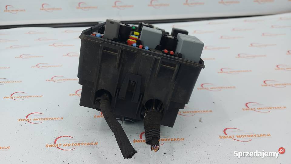 OPEL CORSA E 14 B14XEL 17r skrzynka Kielce