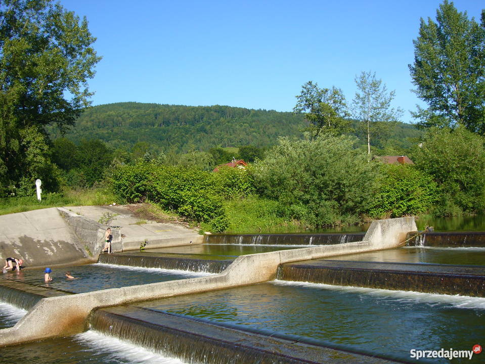 Brenna nieduży dom atrakcyjnie położony śląskie