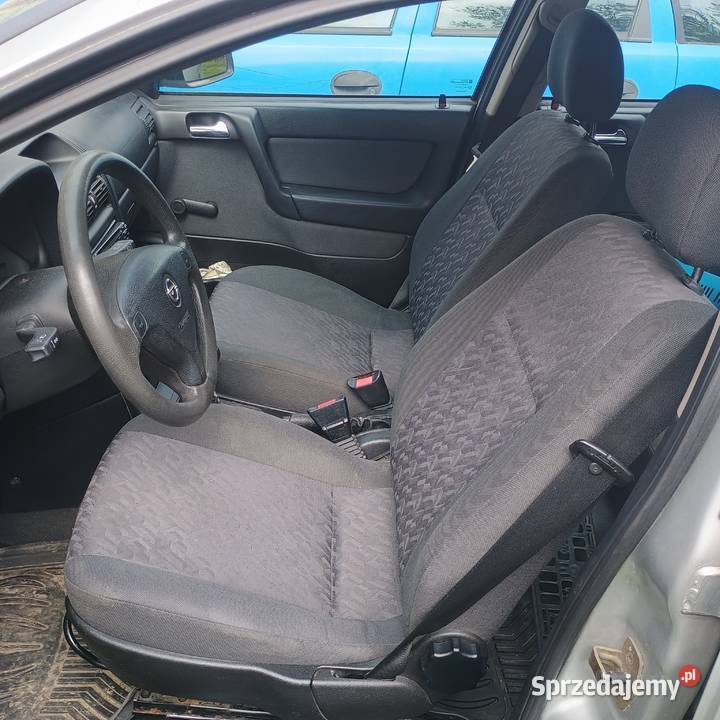 Czesci Opel Astra 16 benzyna 8V kod lak Z157