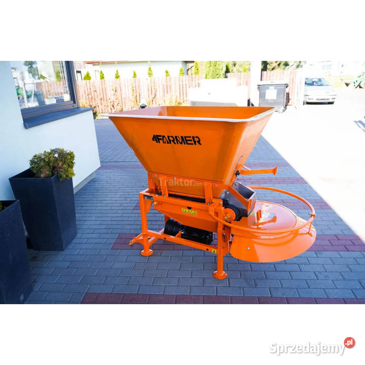 Rozsiewacz M320 Motyl 4Farmer 320 l do wąskiego Starachowice