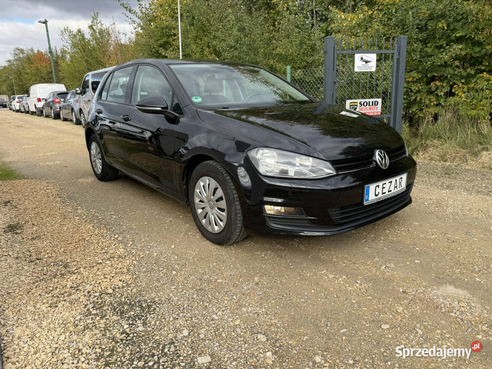 Volkswagen Golf VII 13r benzyna czujniki przód i bluetooth Konradów