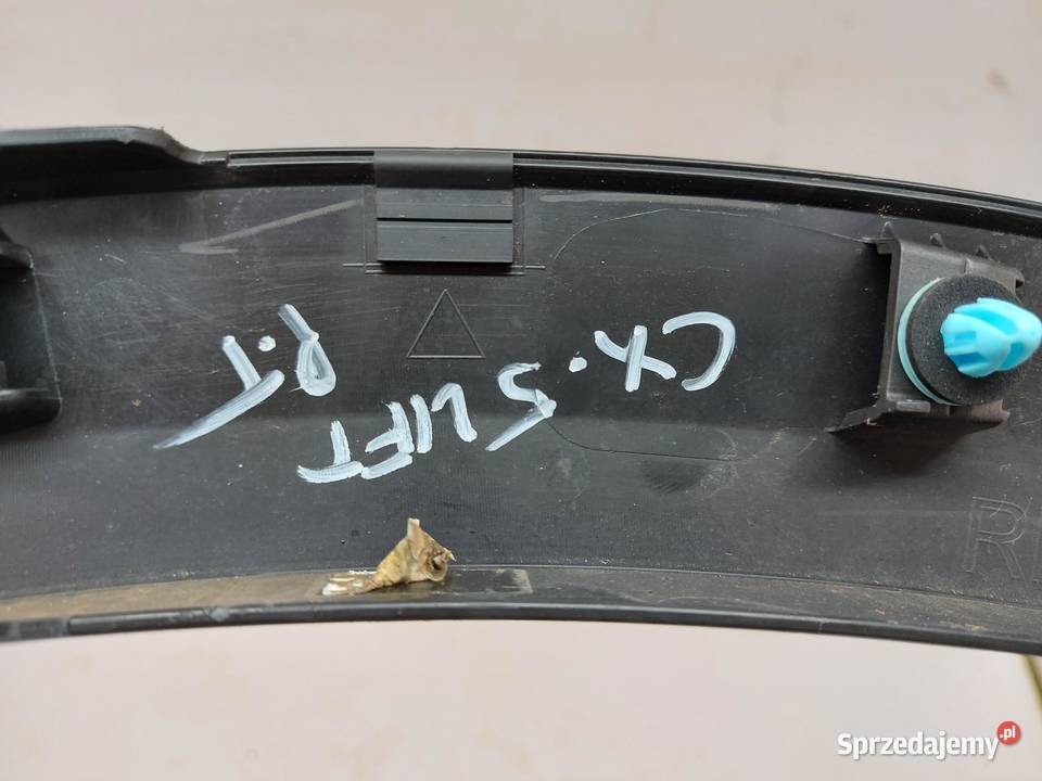 Mazda CX5 II Lift LISTWA BŁOTNIKA PRAWY TYŁ osobowe