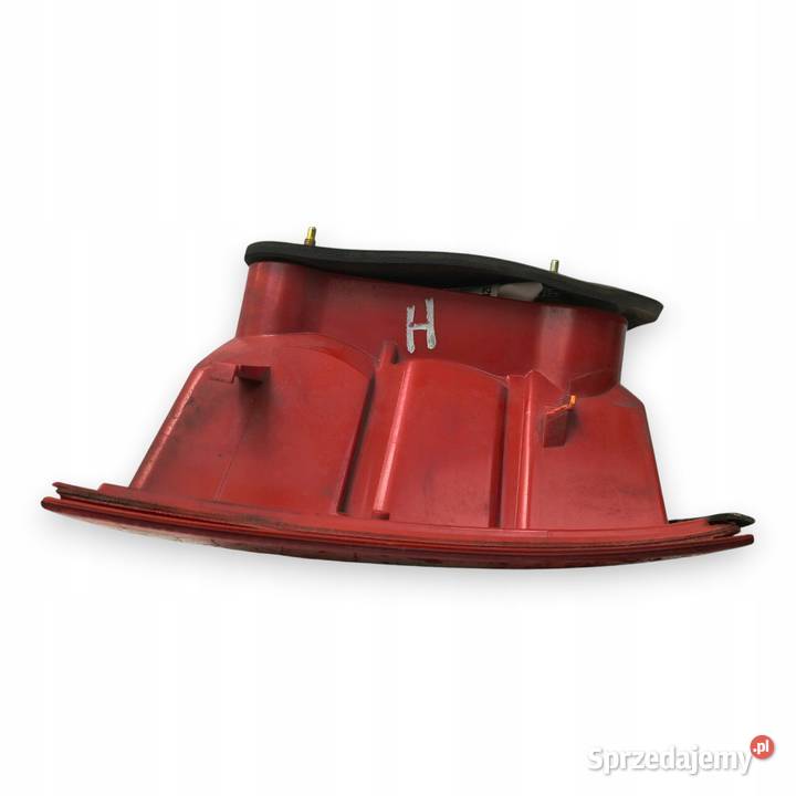 LAMPA PRAWA Audi A6 C5 LIFT KOMBI AVANT tylna Lampy tylne Chełm sprzedam