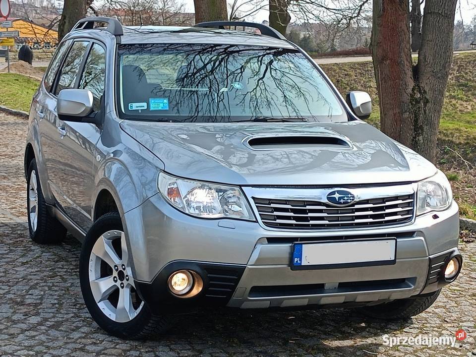 Ładny Subaru Forester III 2 0D Boxer 2011 4x4 Gostynin