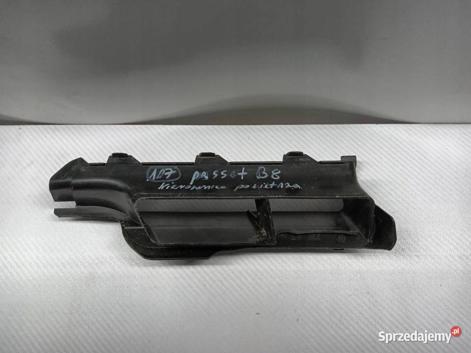 KIEROWNICA POWIETRZA VW PASSAT B8 5Q0129621