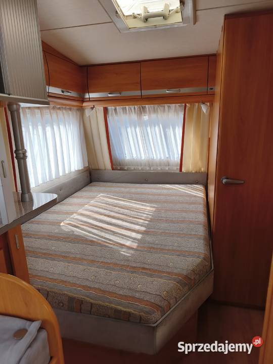 Przyczepa Kempingowa Wilk 530 z prysznicem wc