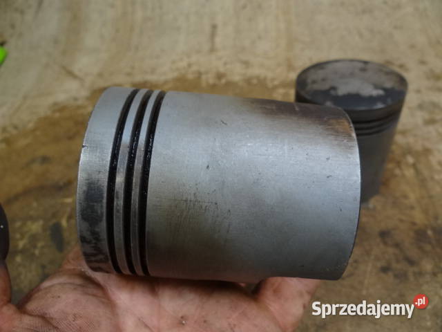 tłoki Trabant 600 601 2 7193 mm org DDR osobowe Żary