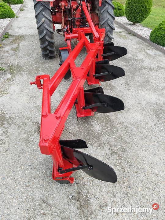 Pług 4 Skibowy nieuszkodzony Maszyny rolnicze Wielkie Oczy