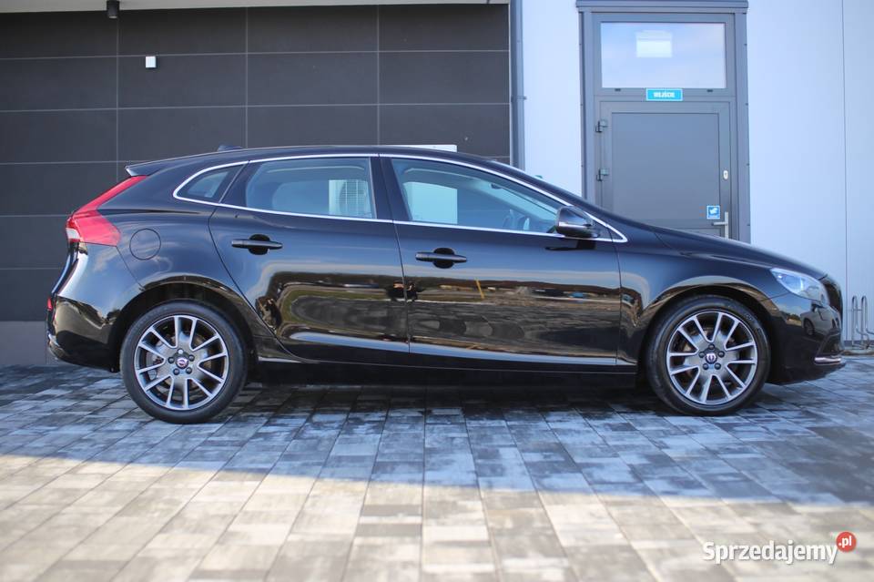 Sprzedam Volvo V40 Rok produkcji 2015 Jarosław sprzedam
