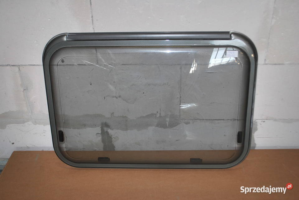 OKNOSZYBA DO PRZYCZEPY KEMPINGOWEJKAMPERA 75x52 Grzebowilk