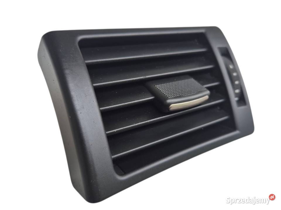 KRATKA NAWIEWU LEWA AUDI A4 B6 AUDI A4 B7 CZARNA osobowe świętokrzyskie Działoszyce