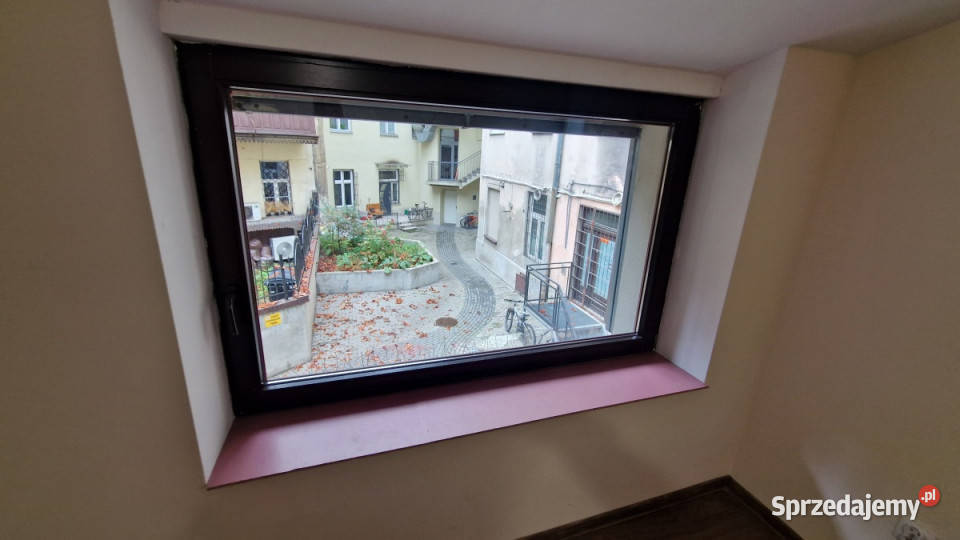 BEZ PROWIZJI Lokal 13 m2 Antresola Starowiślna małopolskie Kraków sprzedam