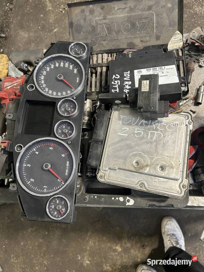 Zestaw startowy 25 TDI Volkswagen Touareg 7L 070 Bodzentyn