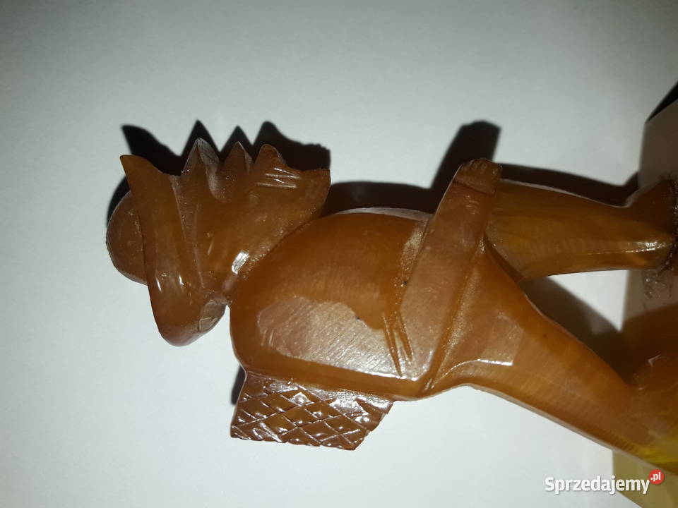 Rzeźba z bursztynu bakelit Białystok