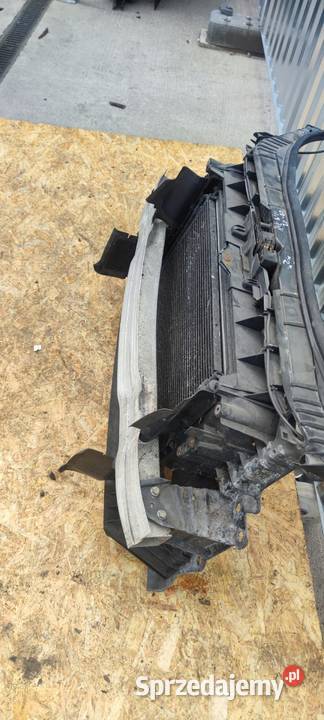 PAS PRZEDNI KOMPLETNY AUDI A3 8P 19 TDI 082012 2 osobowe Przystajń