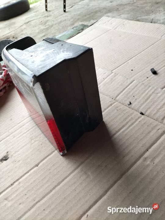 XANTIA LAMPA TYŁ LEWA Kamień-Kolonia