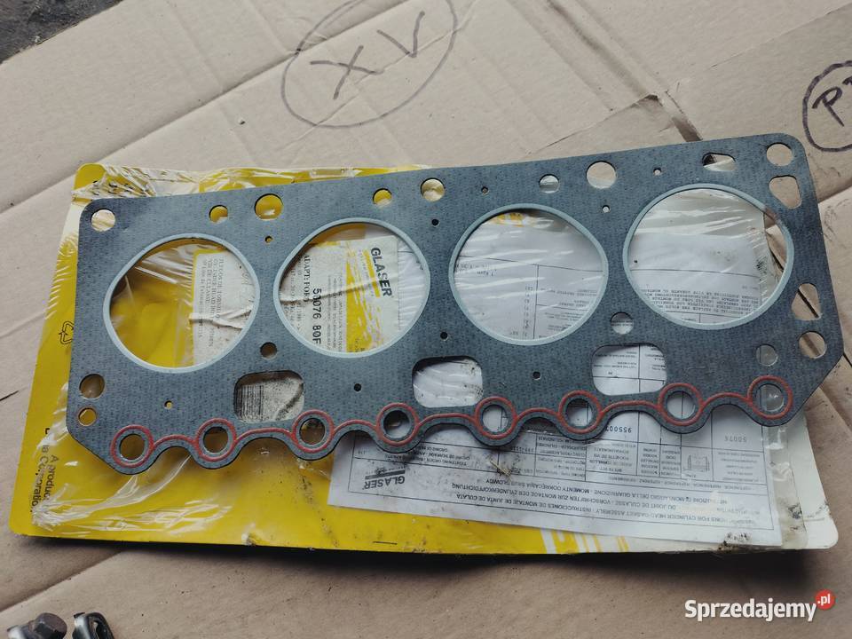 USZCZELKA GŁOWICY FORD FIESTA 11