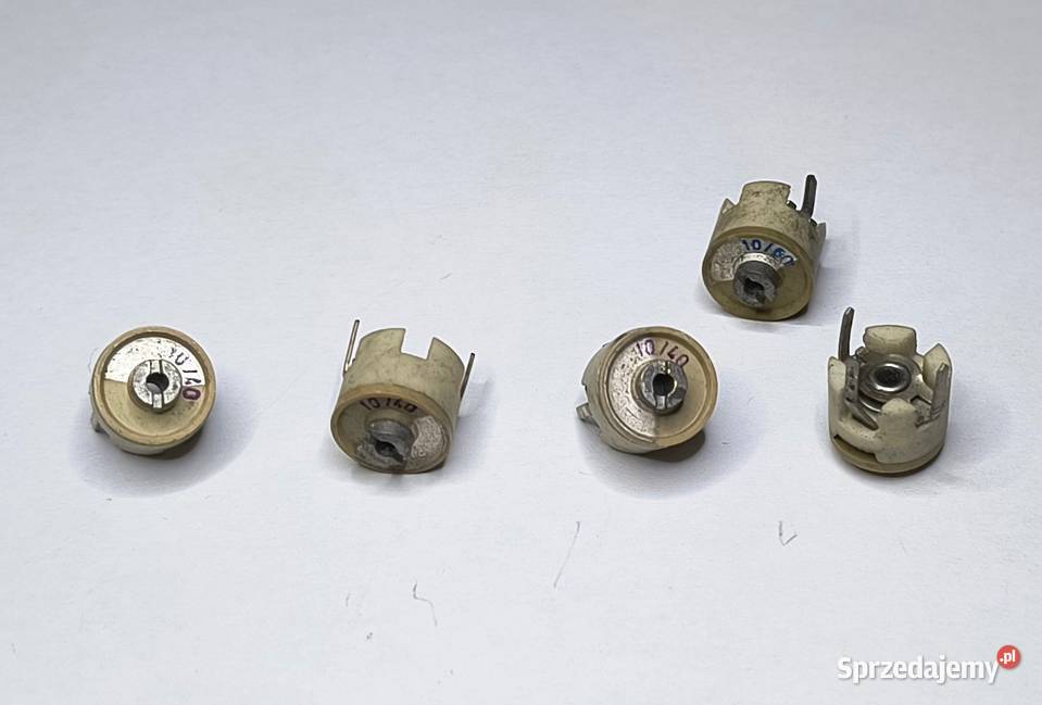 Kondensator trymer 1040pF CERAD Części i akcesoria Gdańsk