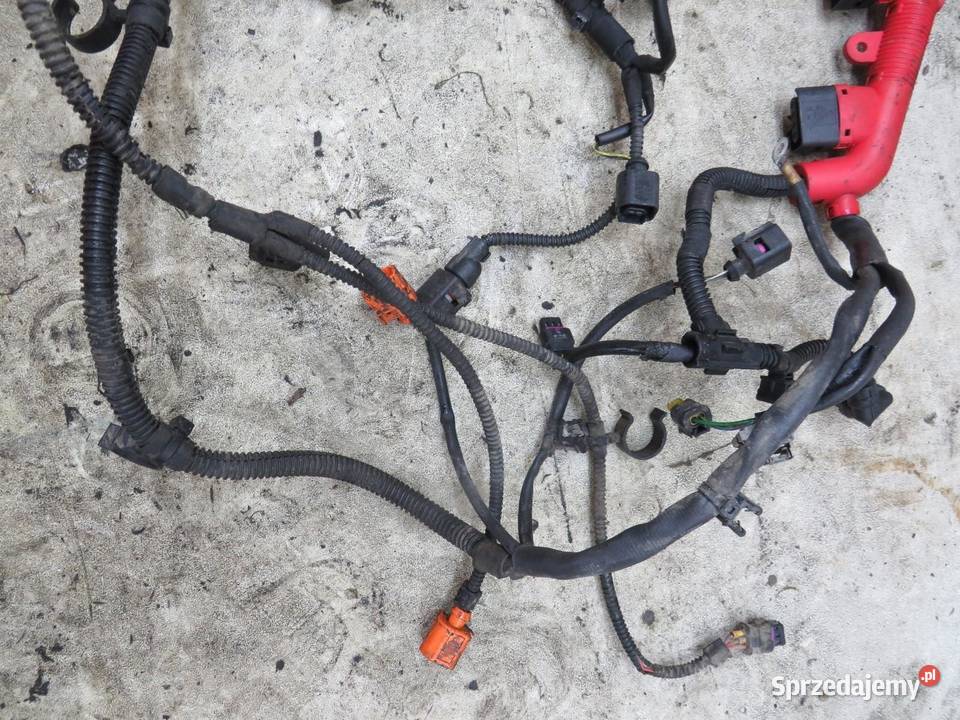 WIĄZKA ELEKTRYCZNA SILNIKA AUDI A7 4G 30 TSI osobowe
