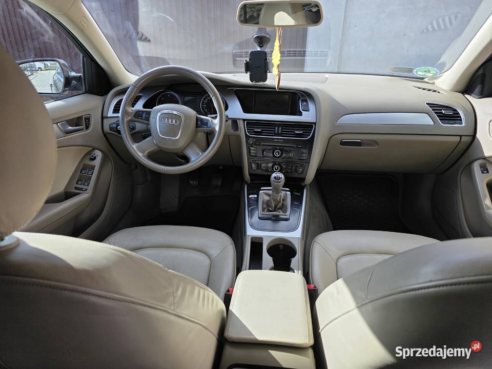 Sprzedam Audi A4B8 ABS